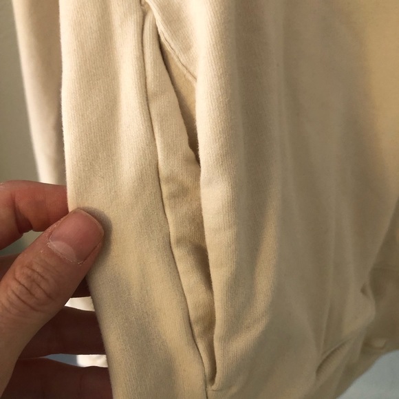 All in Motion Cream Crew Neck, Small - Picture 5 of 7